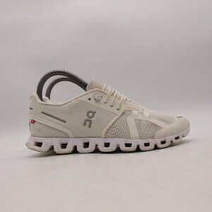 On Running Cloud 5 Shoes Women's Size 6 White Swiss Athletic Running Sneakers